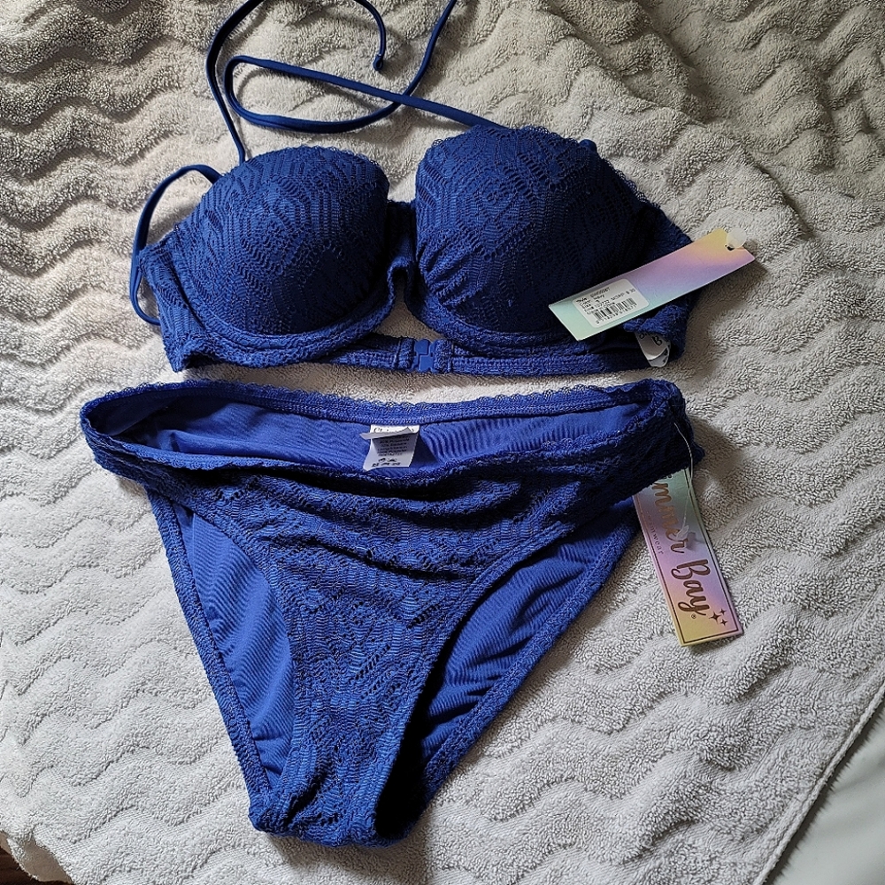 Biquini/ NEW /  FOR CLOSET CLOSING ONLY